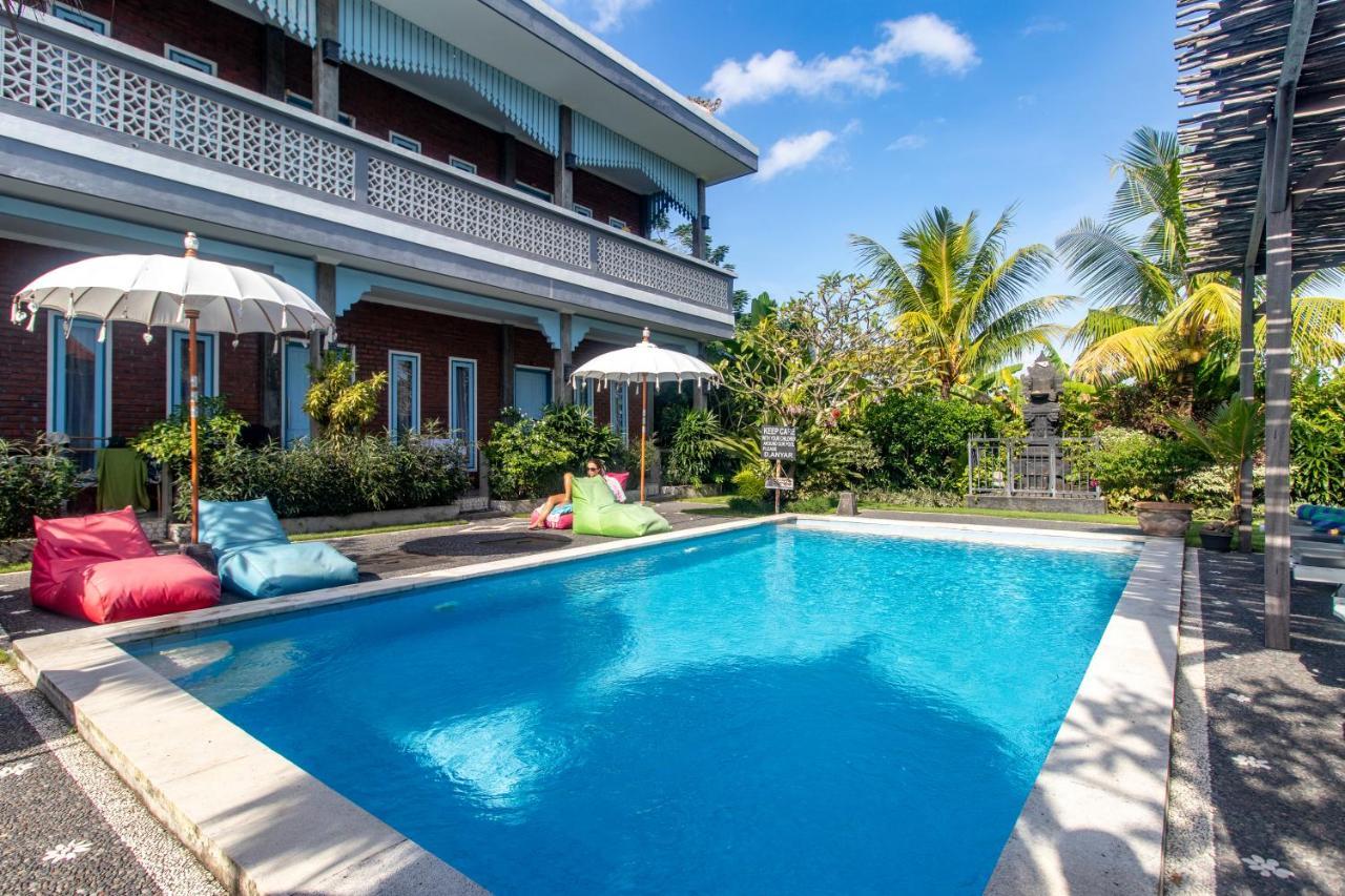 D-Anyar Stay And Surf Canggu Kültér fotó